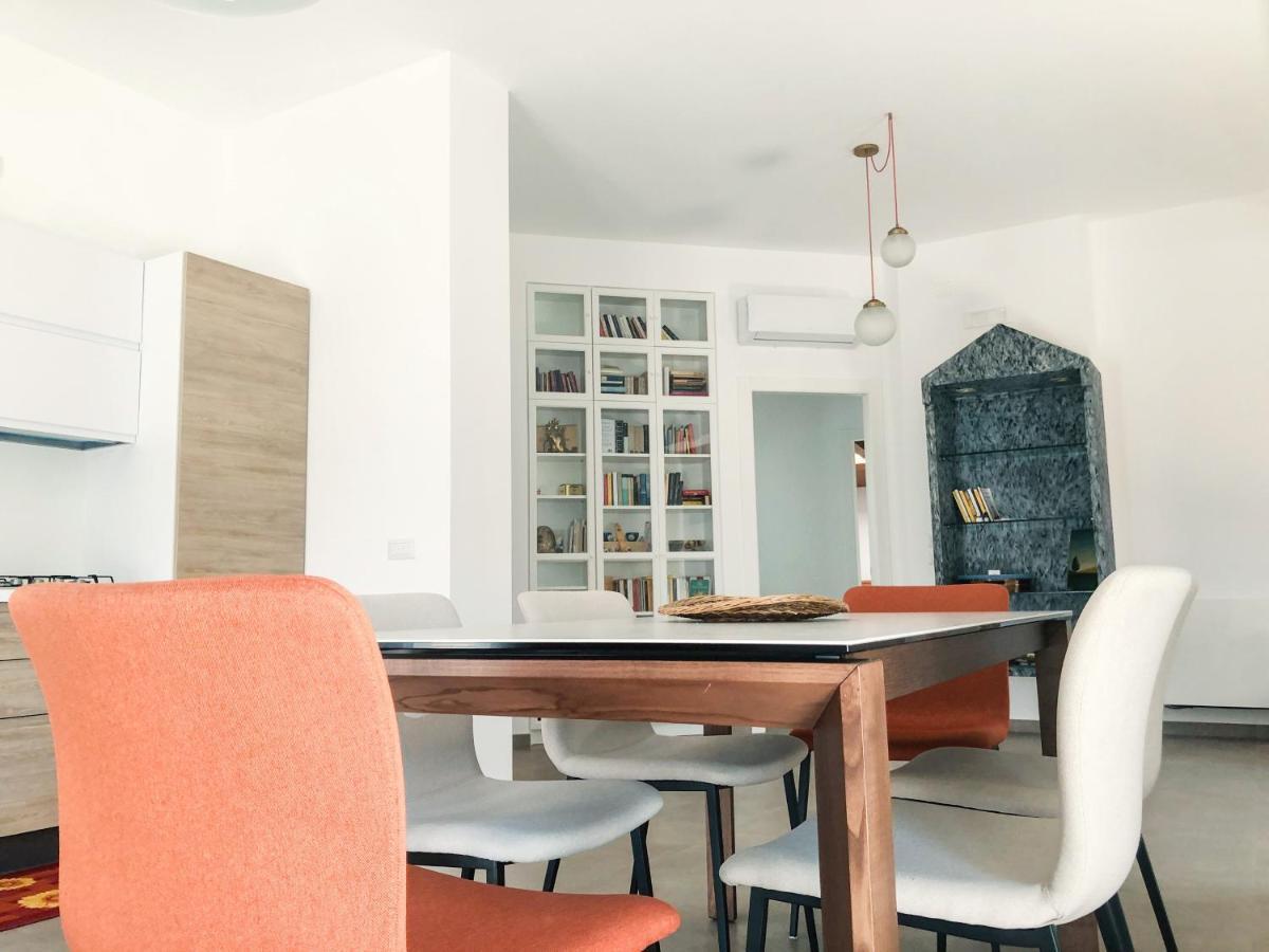 "La Casa Di Ale" Modern Suite Mondragone Luaran gambar